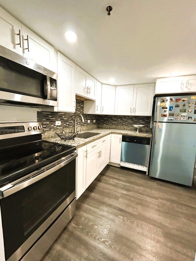 Listing Photo 15