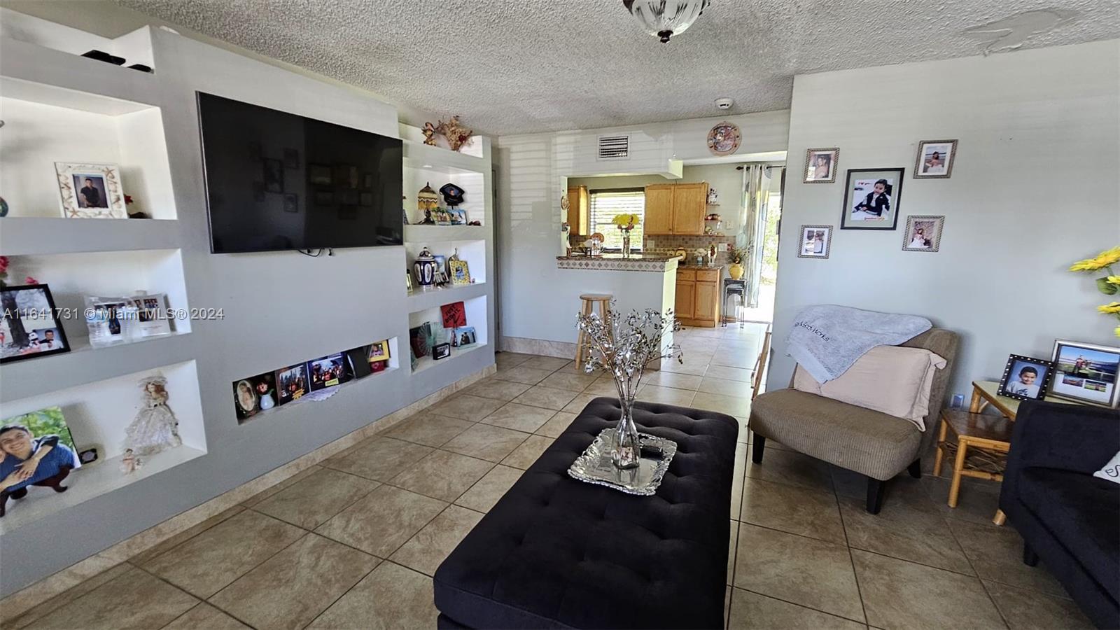 7501 Kimberly Blvd #104, North Lauderdale, Florida image 1