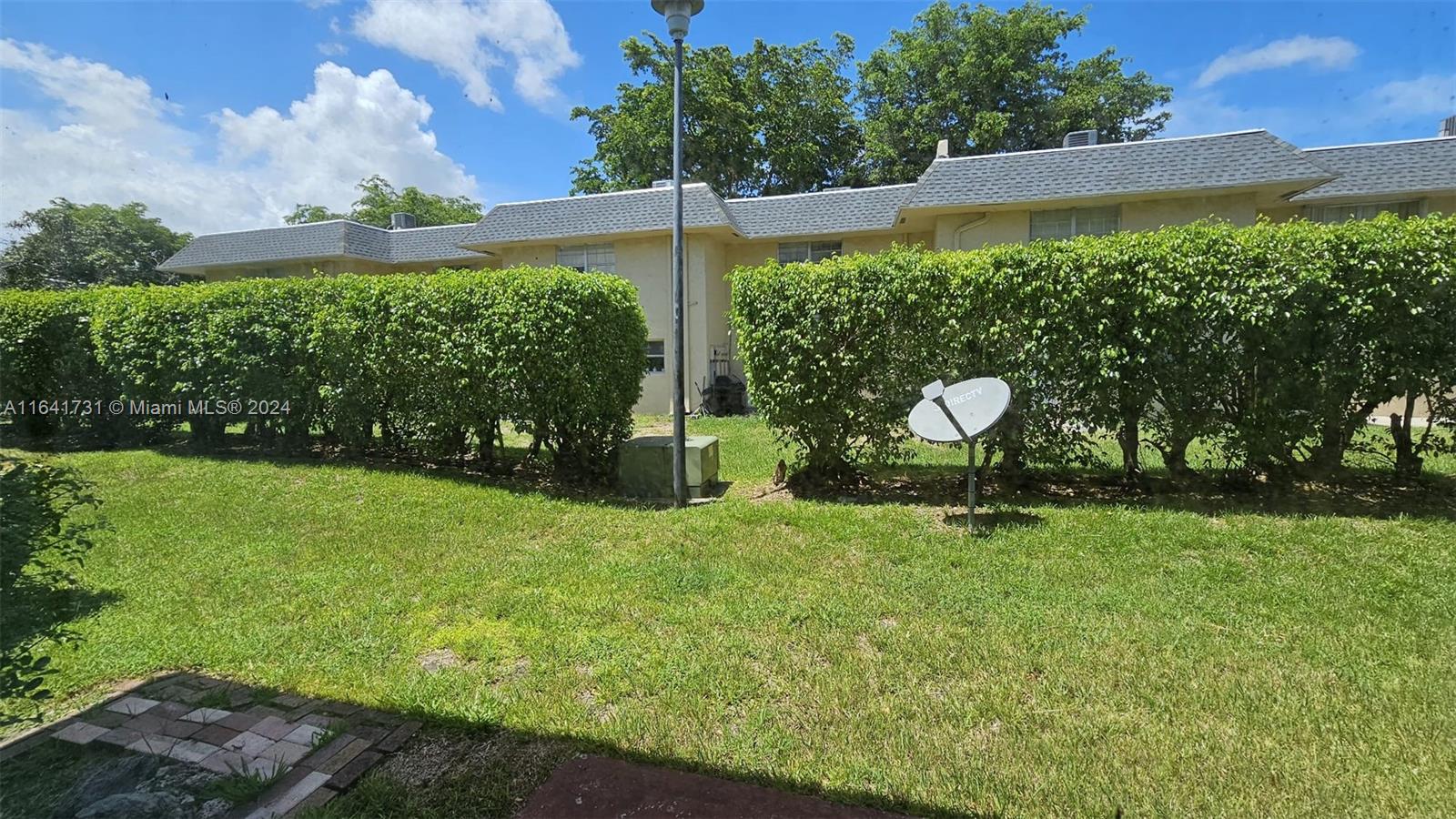 7501 Kimberly Blvd #104, North Lauderdale, Florida image 20