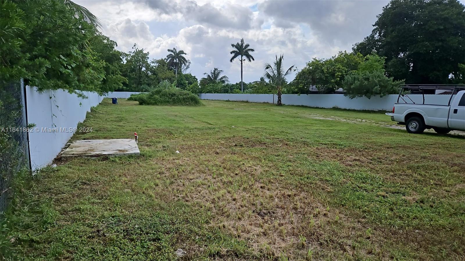 10924 NW 18th Ave  For Sale A11641862, FL