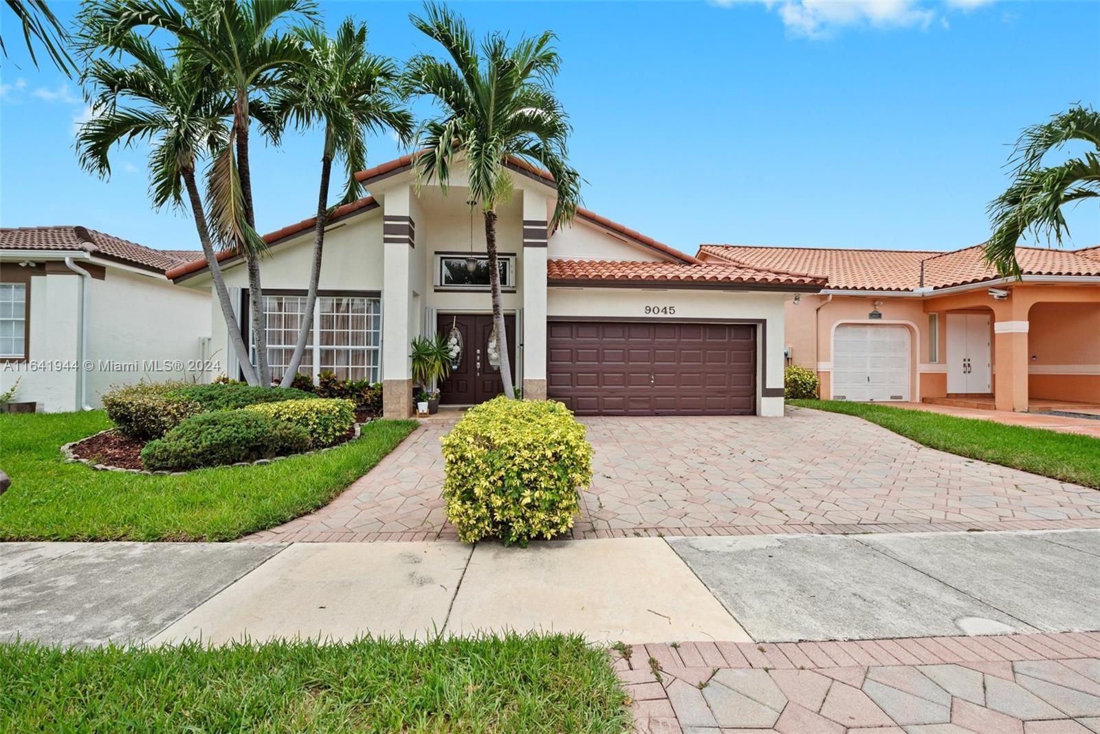 9045 NW 147th Ter, Miami Lakes, Florida image 1