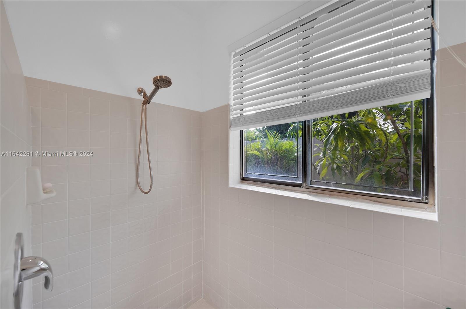 11528 NW 20th Dr, Coral Springs, Florida image 35