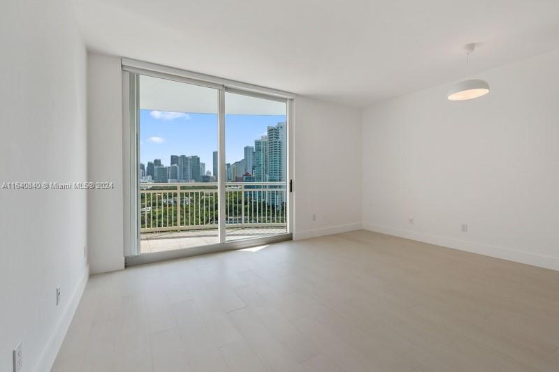 2475 Brickell Ave #1606, Miami FL 33129