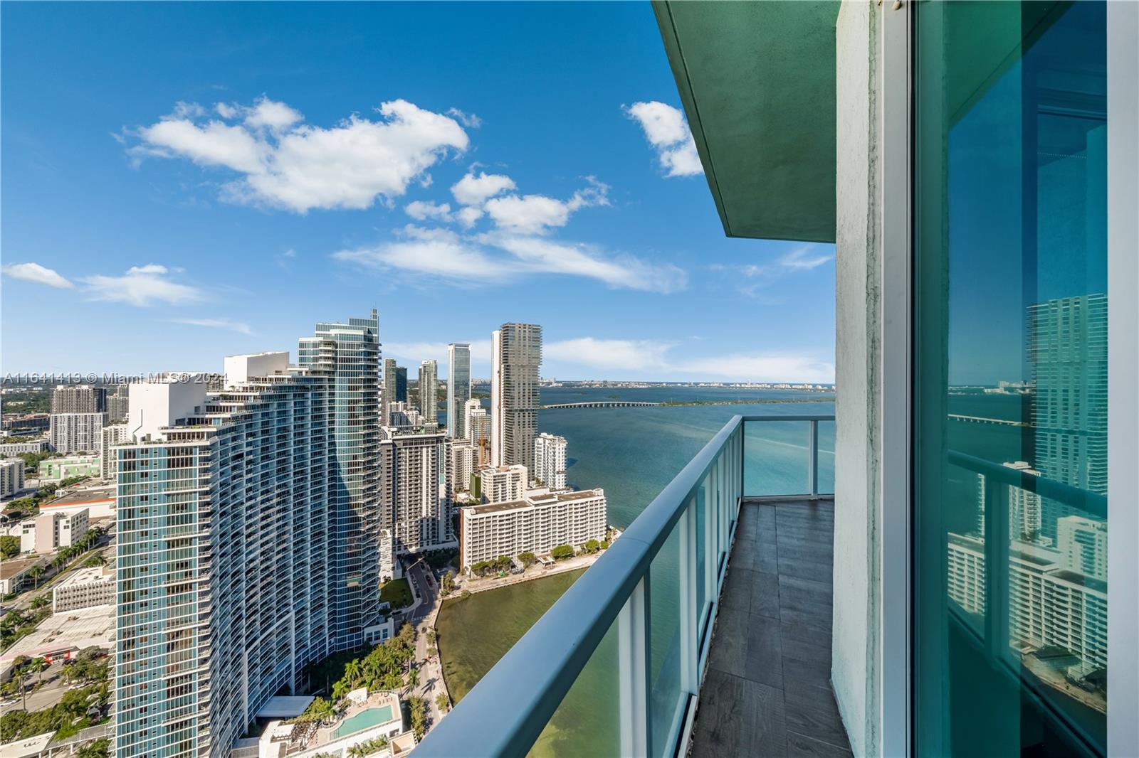 1900 N Bayshore Dr #4412, Miami, Florida image 10