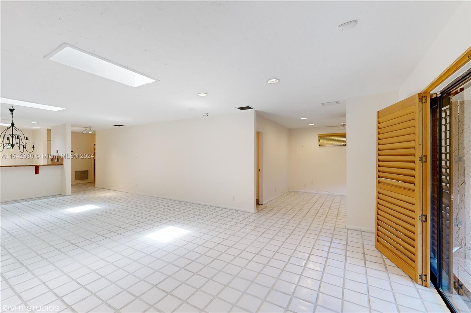 400 Saint Andrews Rd #56, Hollywood, Florida image 5