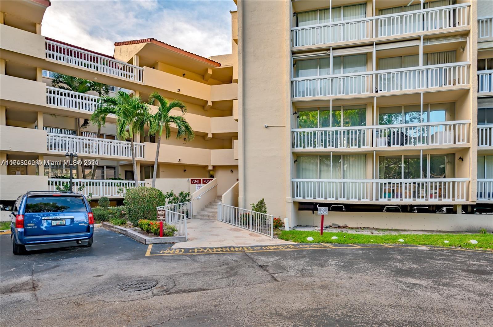 7041 Environ Blvd #227, Lauderhill, Florida image 1