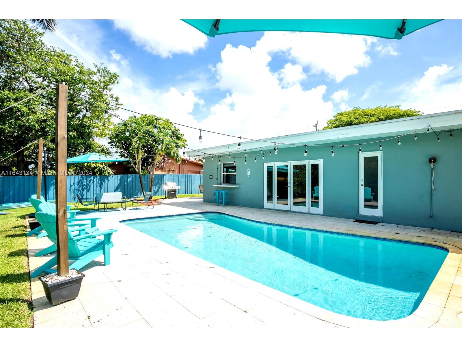 2541 NW 9th Ter, Wilton Manors, Florida image 4