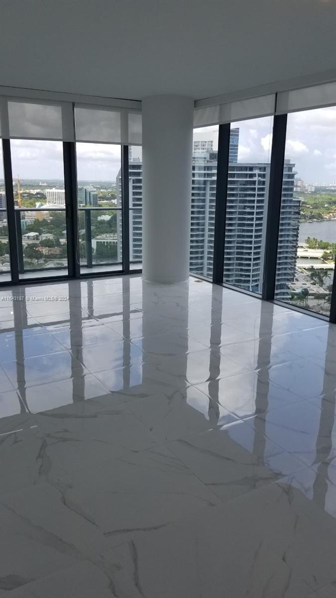 650 NE 32 St #2508, Miami, Florida image 1