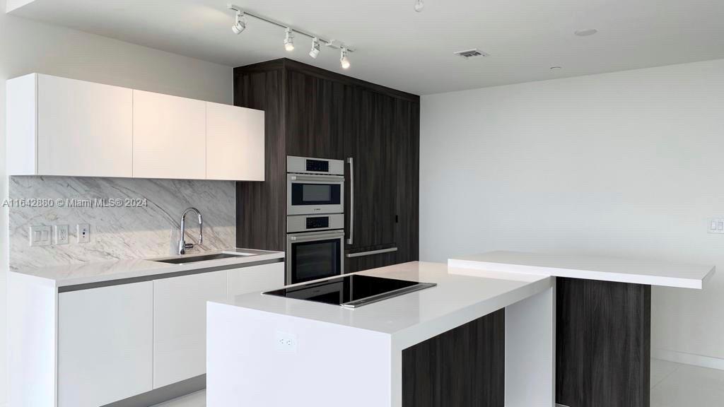 851 NE 1st Ave #4606, Miami FL 33132
