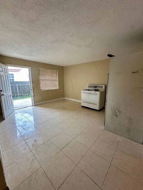 3135 NW 28th St, Miami, Florida image 3