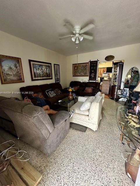 3135 NW 28th St, Miami, Florida image 7