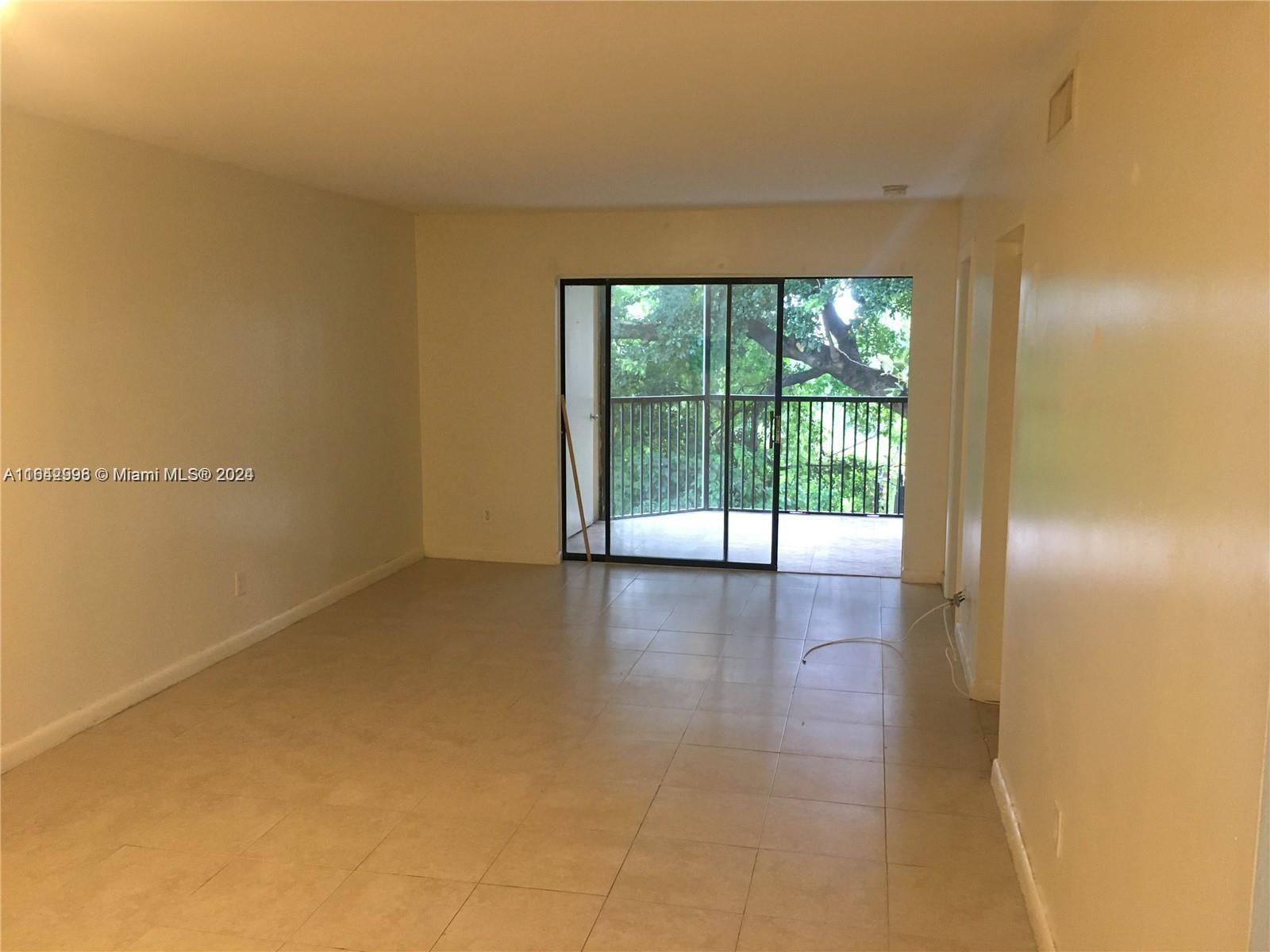 3410 Foxcroft Rd #203, Miramar, Florida image 5