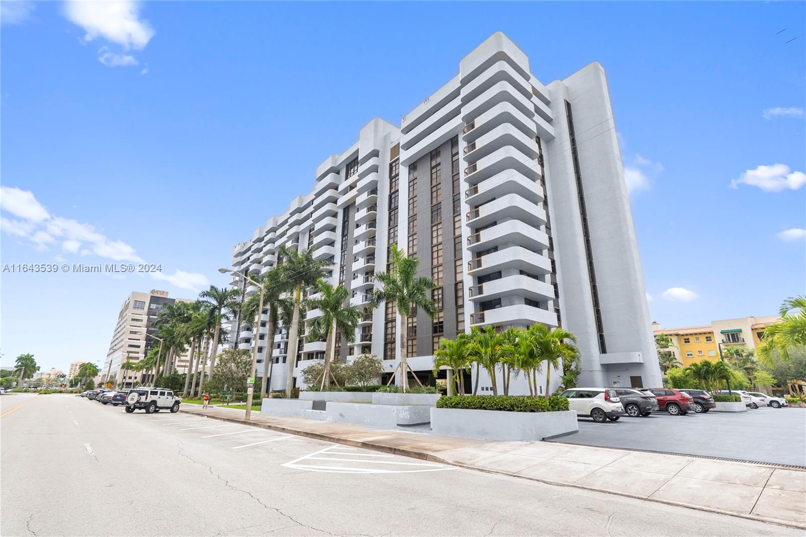 600 Biltmore Way #220, Coral Gables FL 33134
