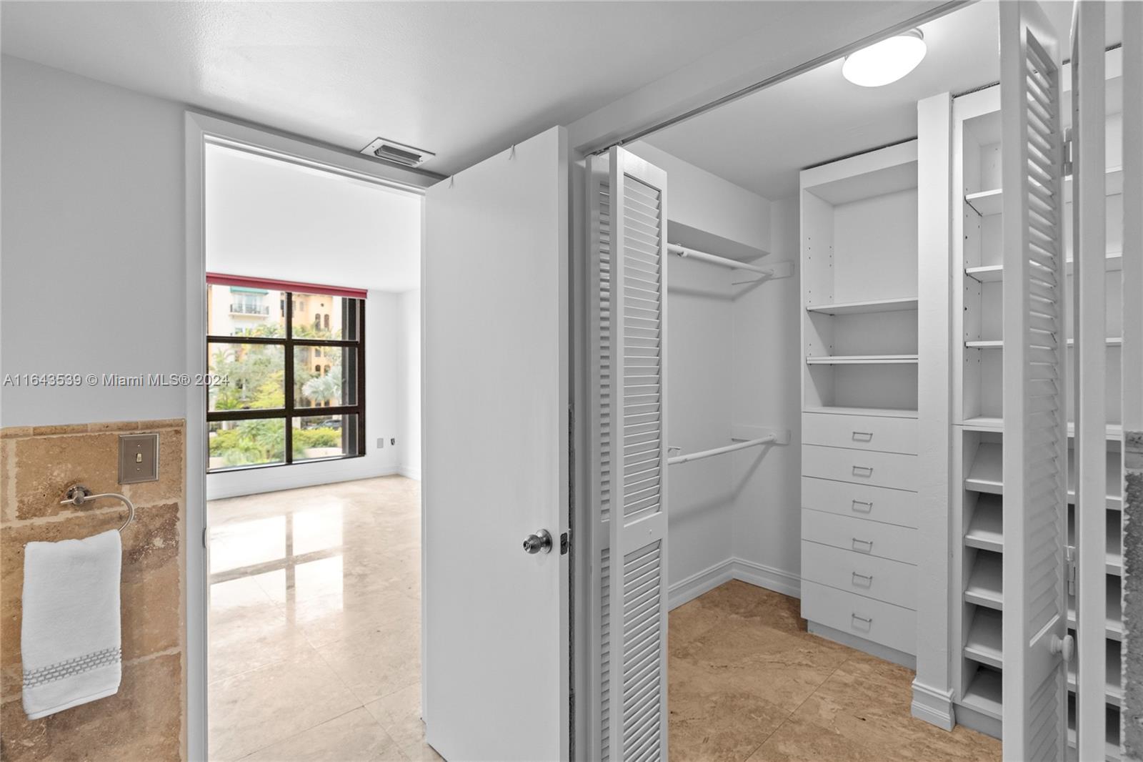 600 Biltmore Way #220, Coral Gables FL 33134