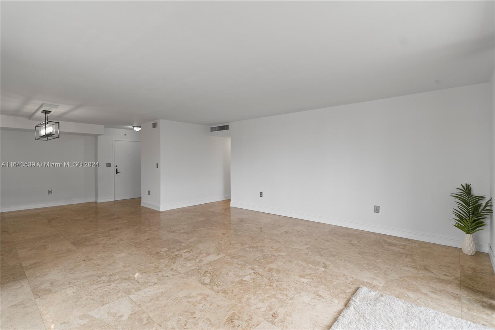 600 Biltmore Way #220, Coral Gables FL 33134