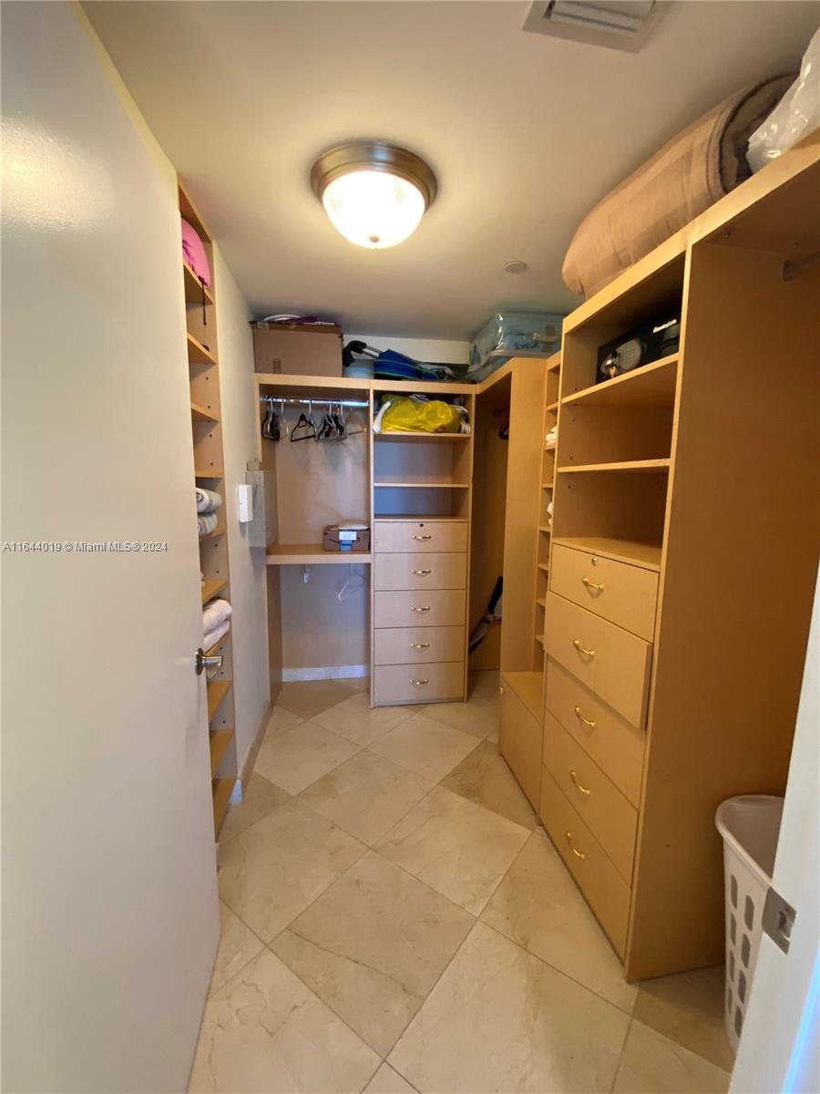 4779 COLLINS AV #3008, Miami Beach FL 33140