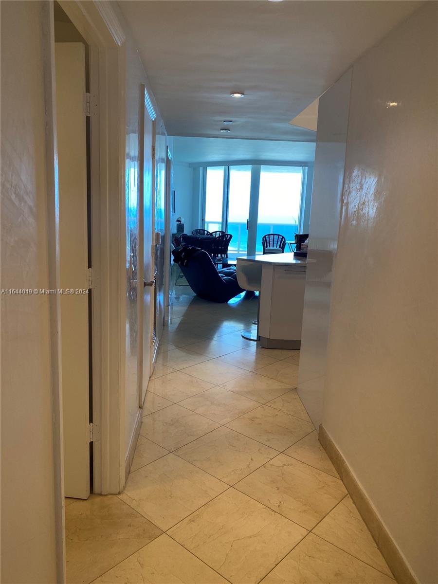 4779 COLLINS AV #3008, Miami Beach FL 33140