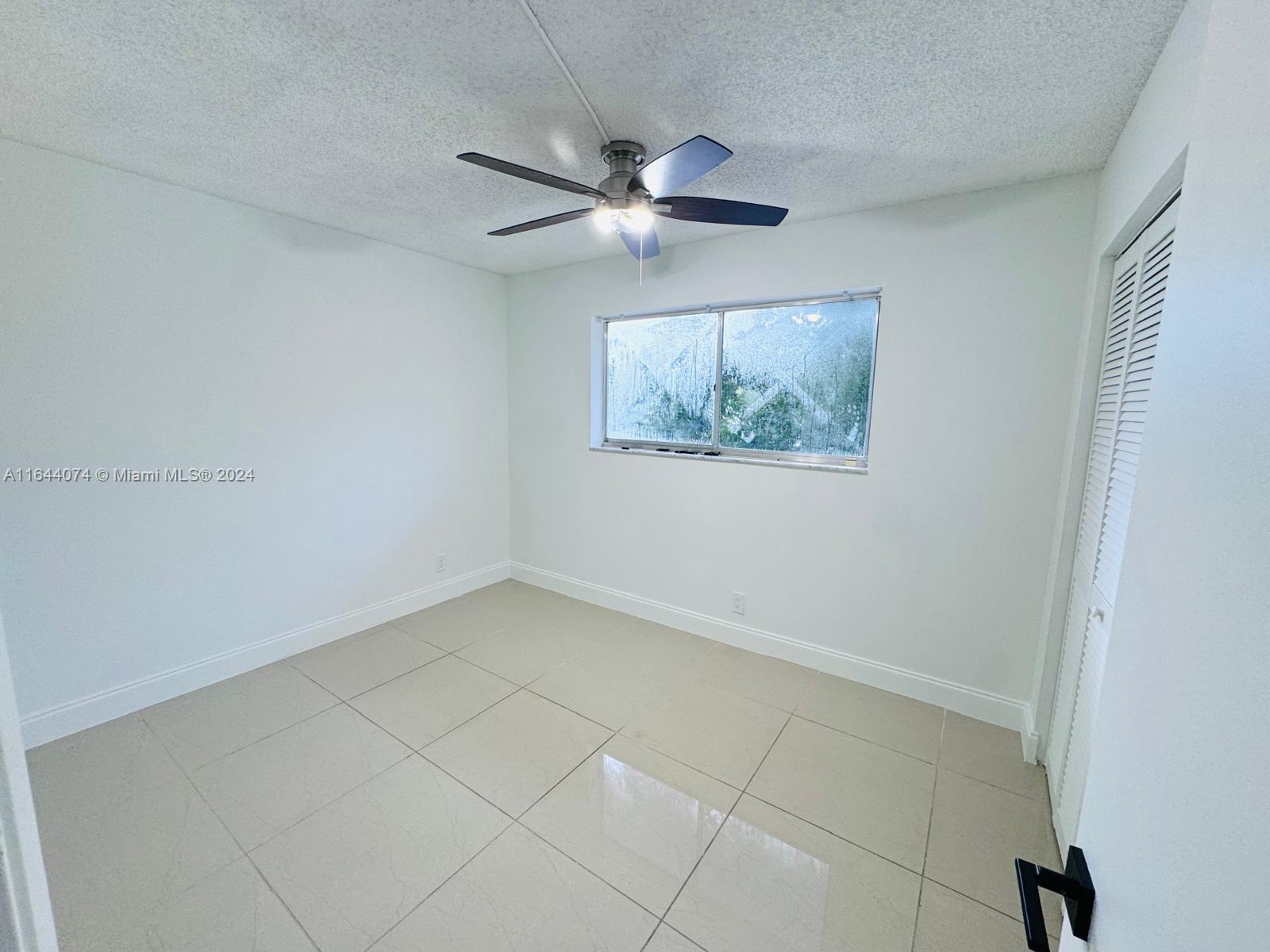 8730 N Sherman Cir #302, Miramar, Florida image 5