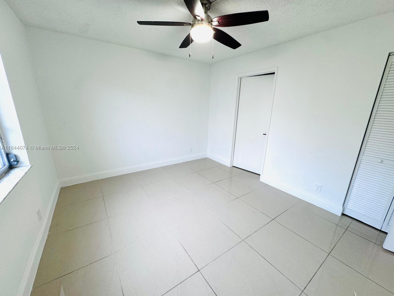 8730 N Sherman Cir #302, Miramar, Florida image 8