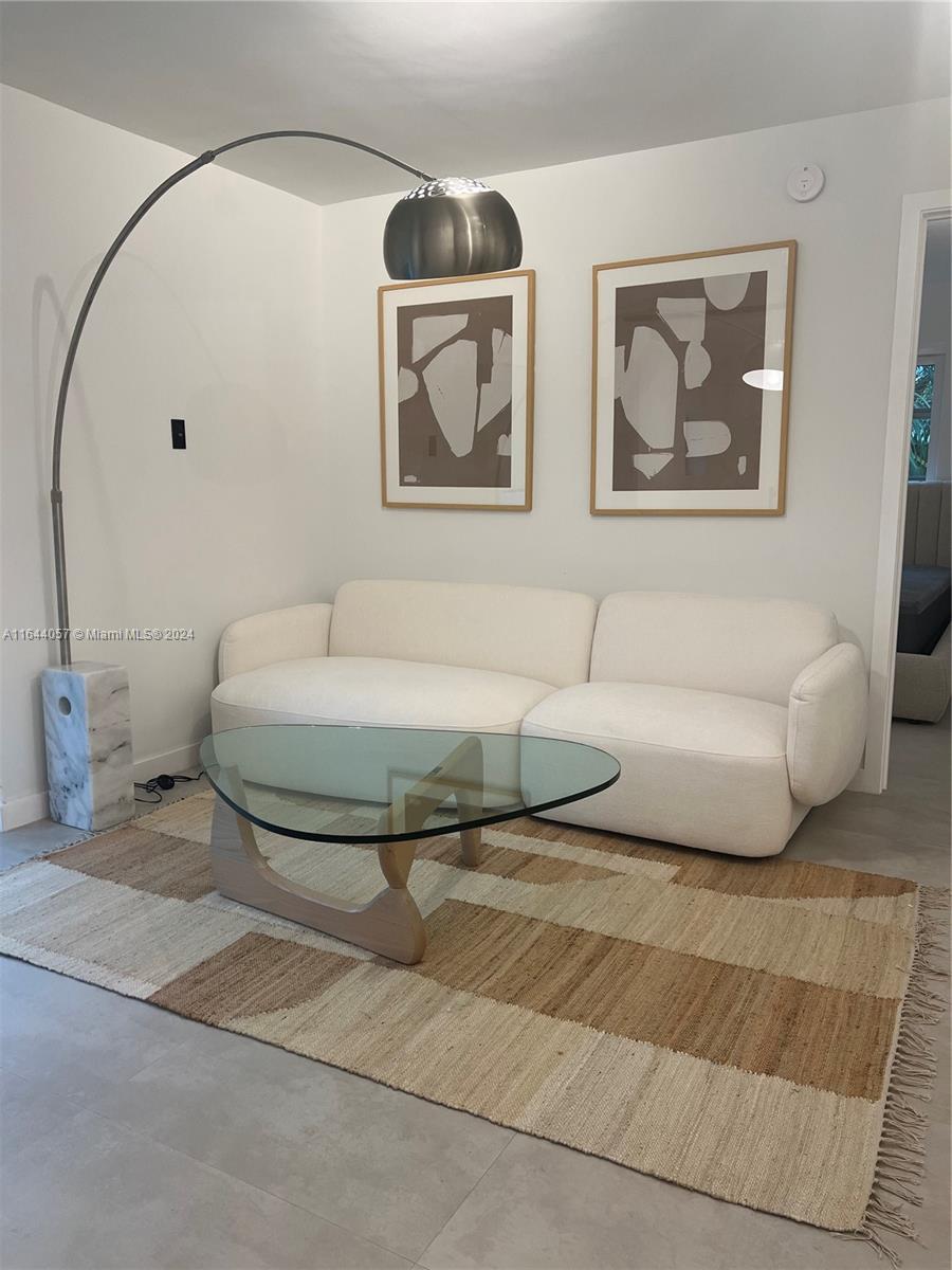 240 Collins Ave #4A, Miami Beach, Florida image 3