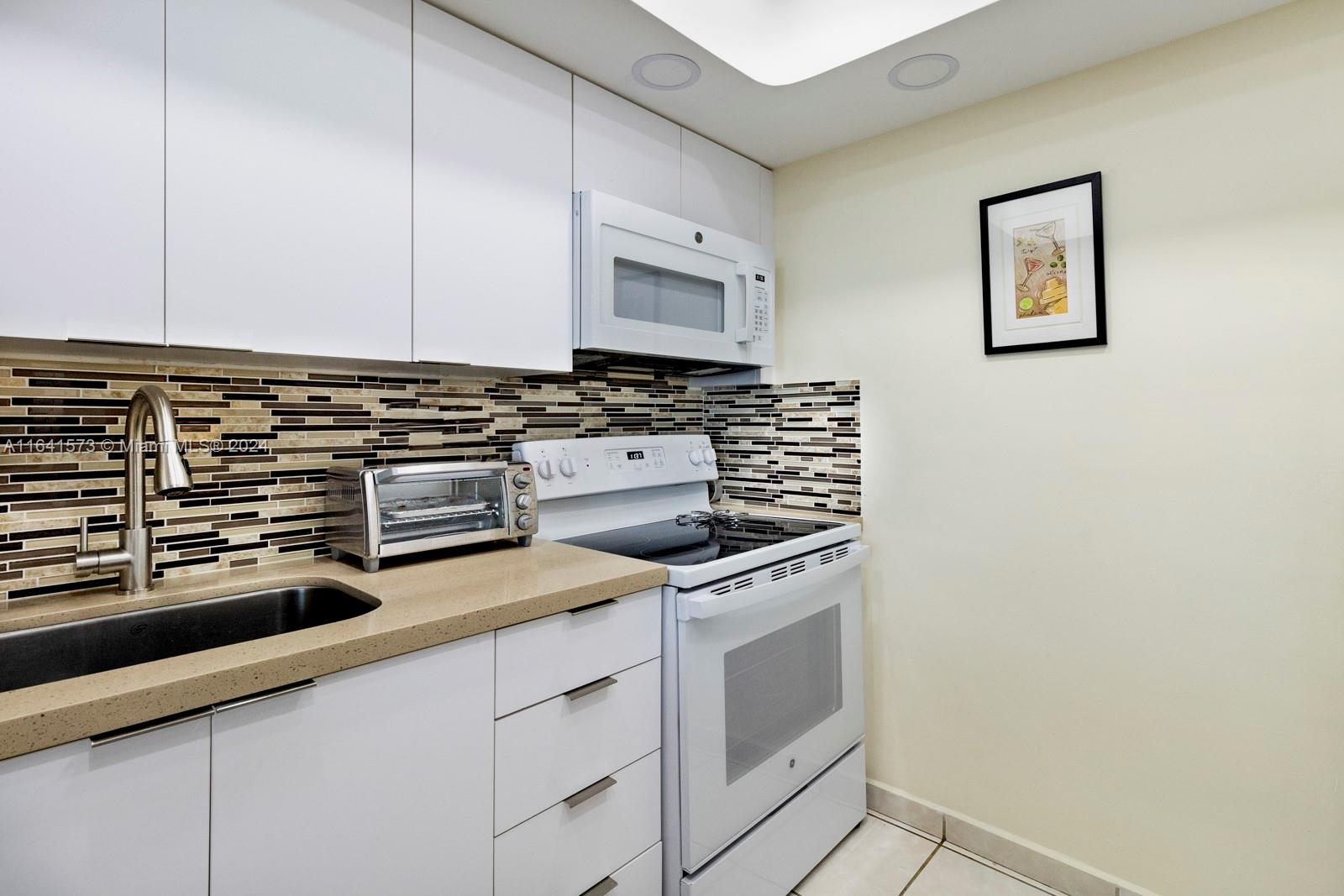 5401 Collins Ave #1129, Miami Beach, Florida image 15