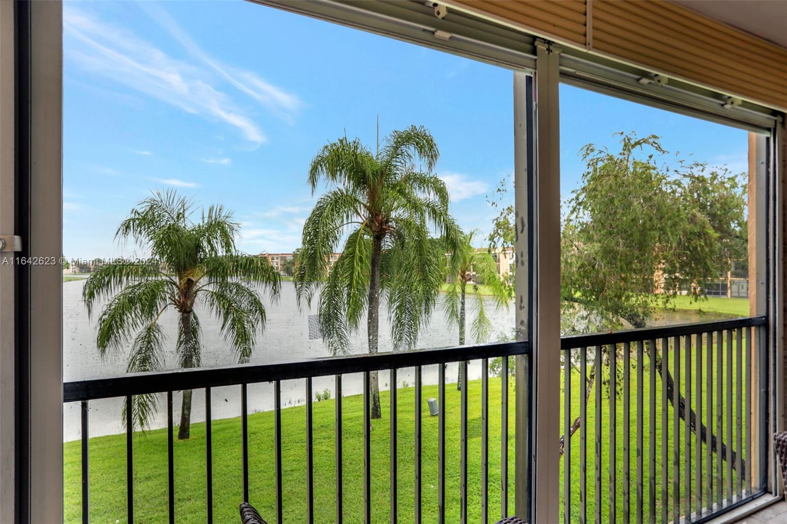 6219 Coral Lake Dr #207, Margate, Florida image 23