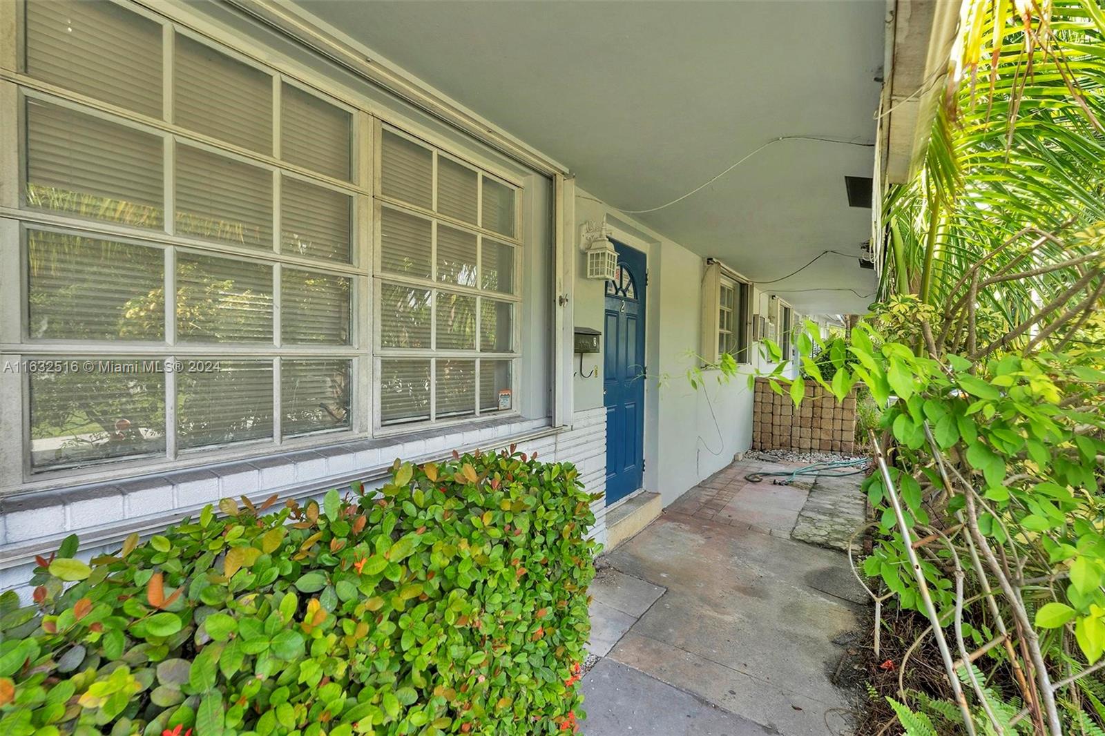 2308 NW 3rd Ave, Wilton Manors, Florida image 12