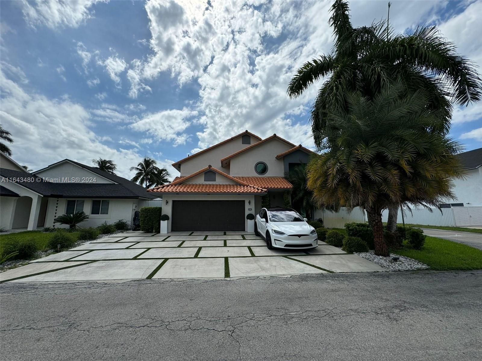 19010 NW 78th Pl, Hialeah, Florida image 2