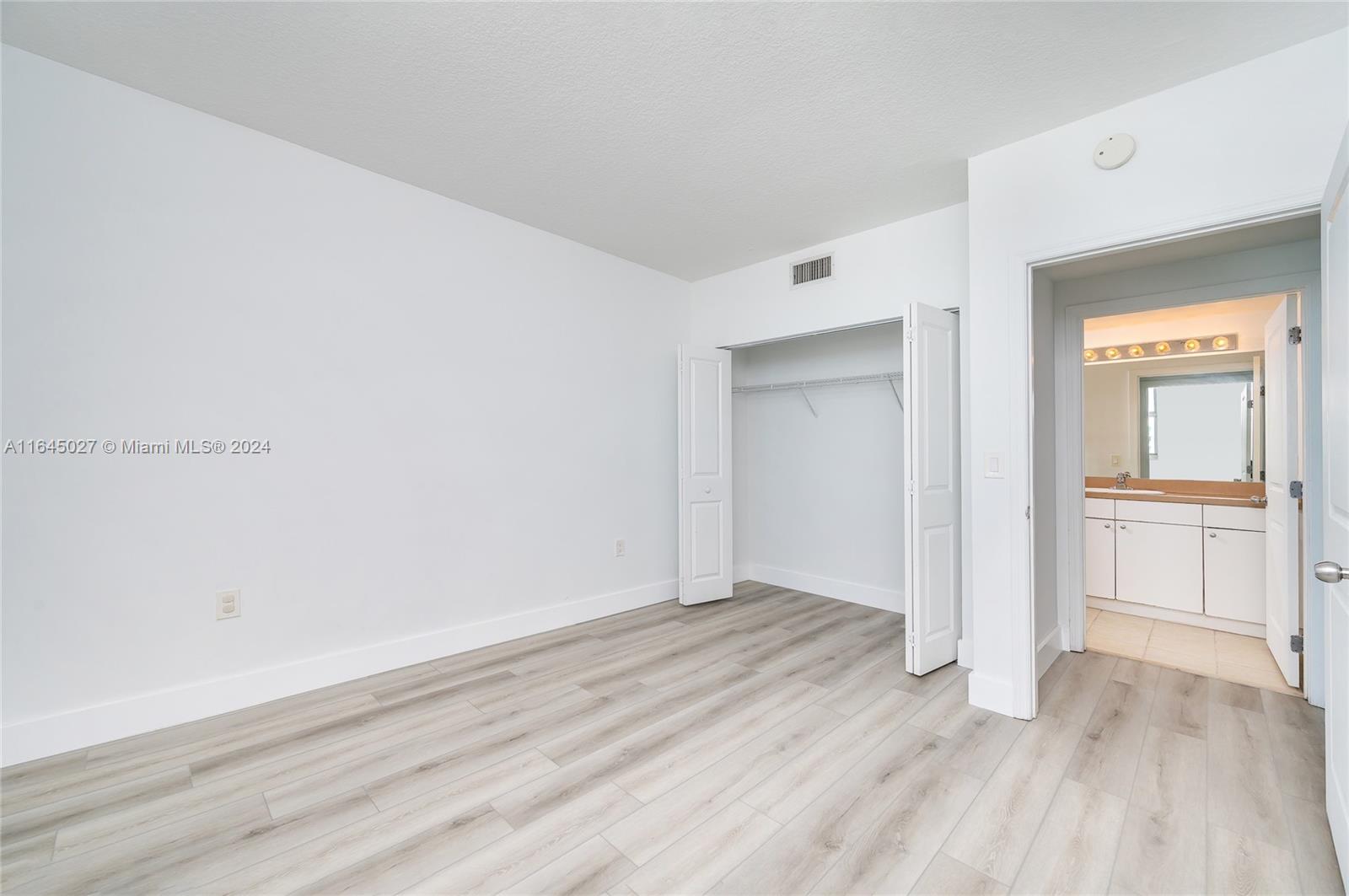 1250 S Miami Ave #1703, Miami FL 33130
