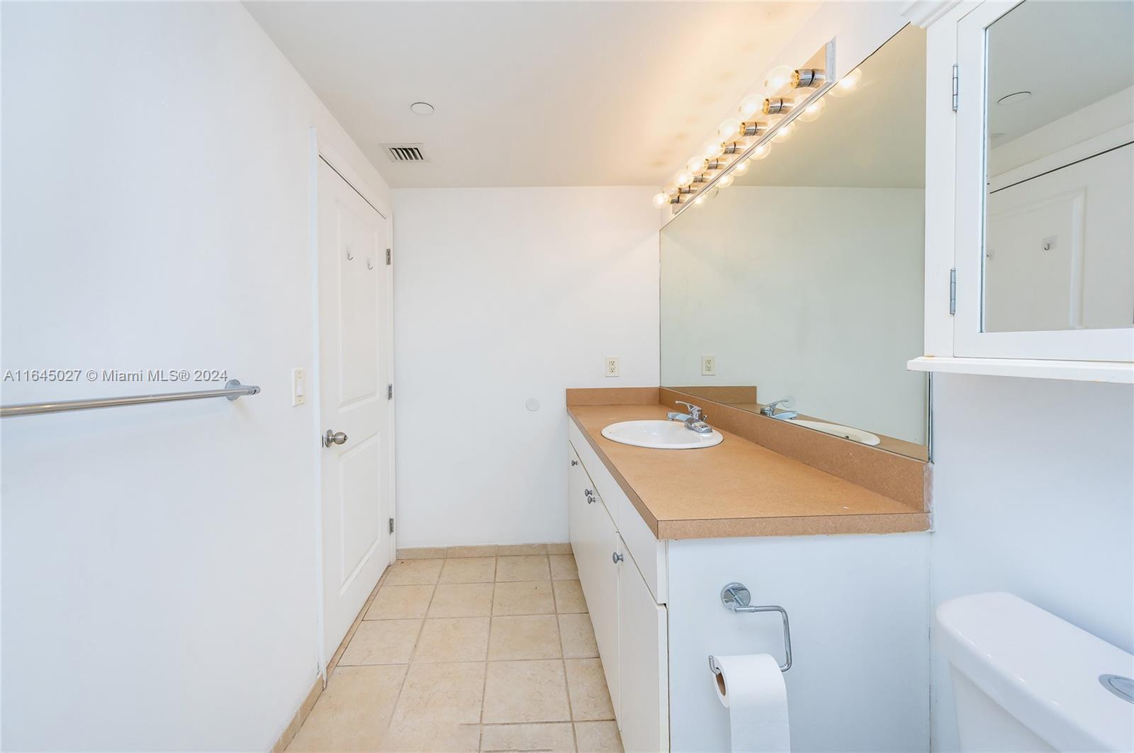 1250 S Miami Ave #1703, Miami FL 33130