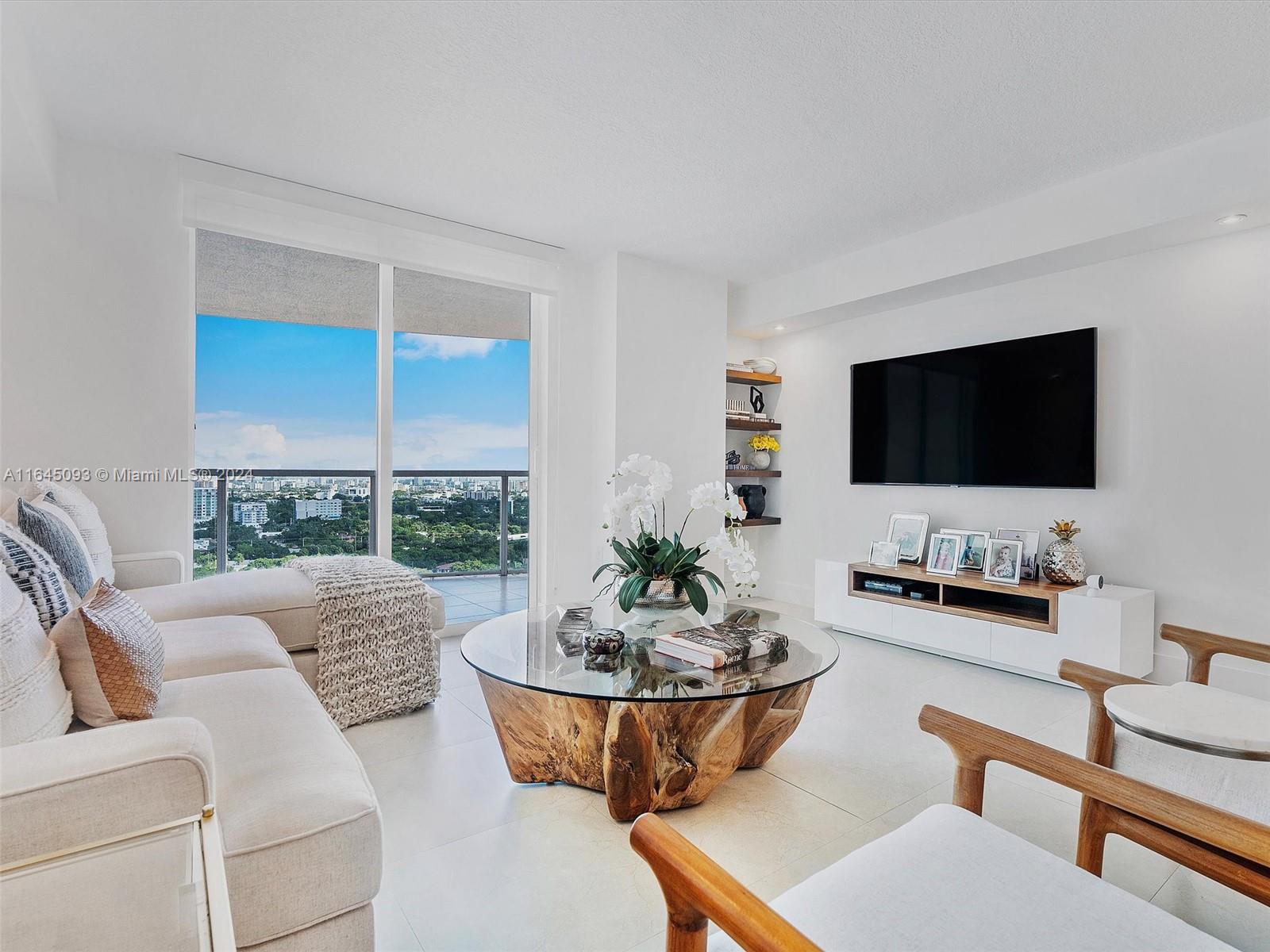 2101 Brickell Ave #1801, Miami FL 33129
