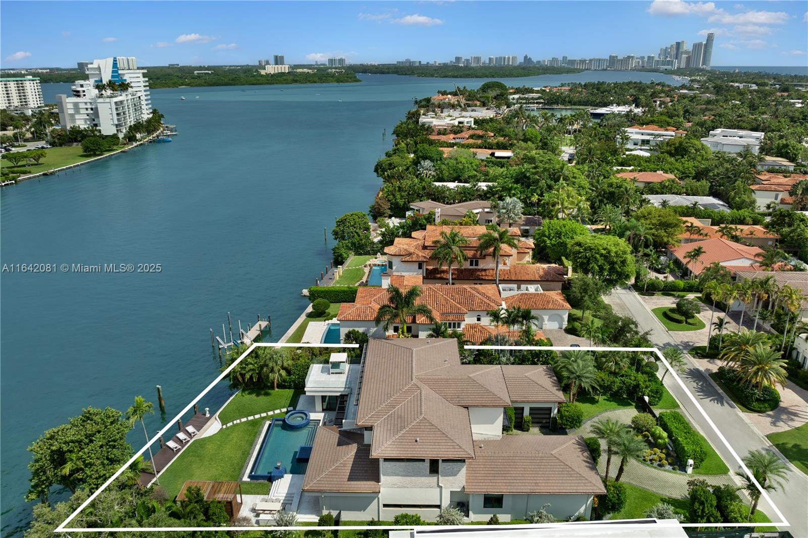 100 Bal Bay Dr, Bal Harbour, Florida image 50