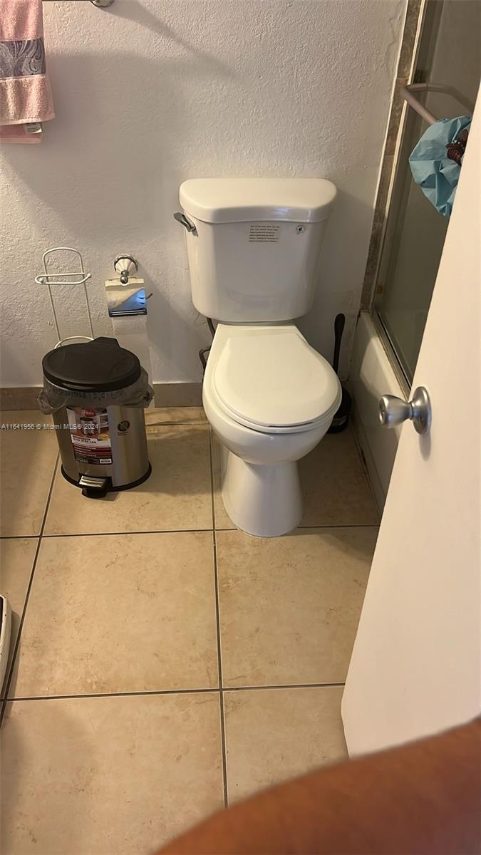 Listing Photo 10