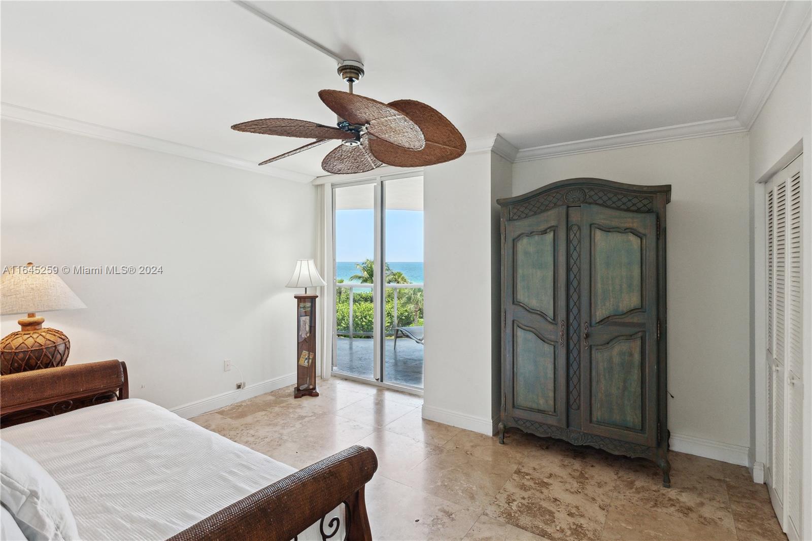Listing Photo 14