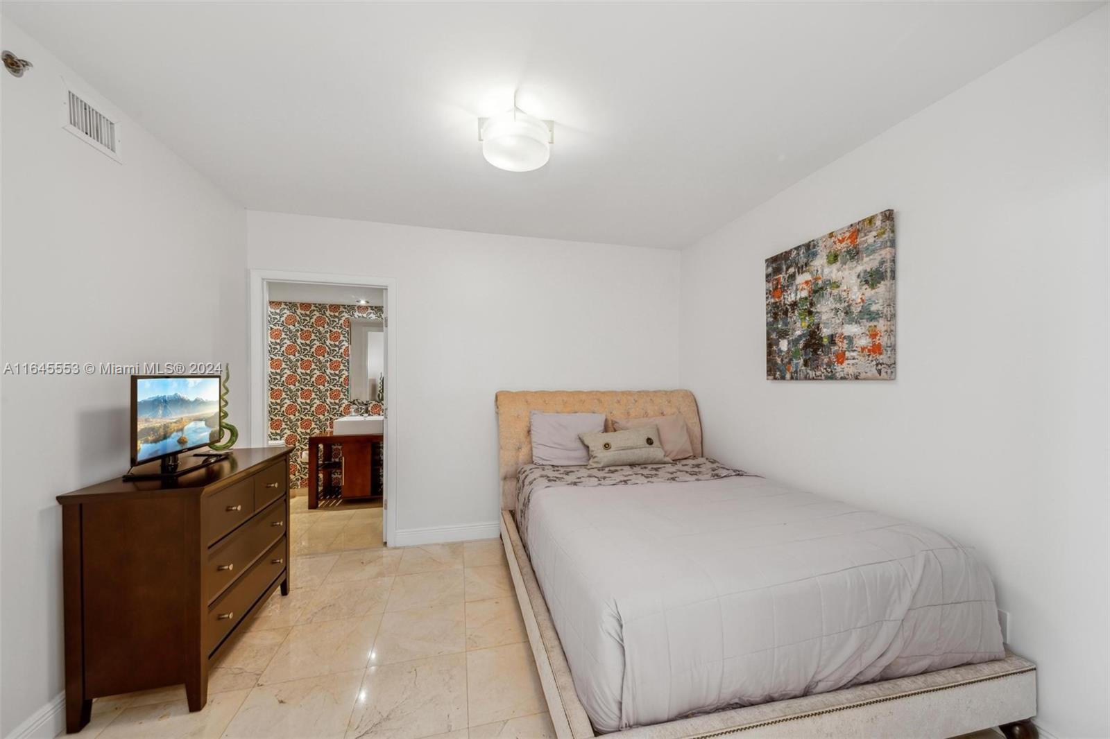 Listing Photo 20