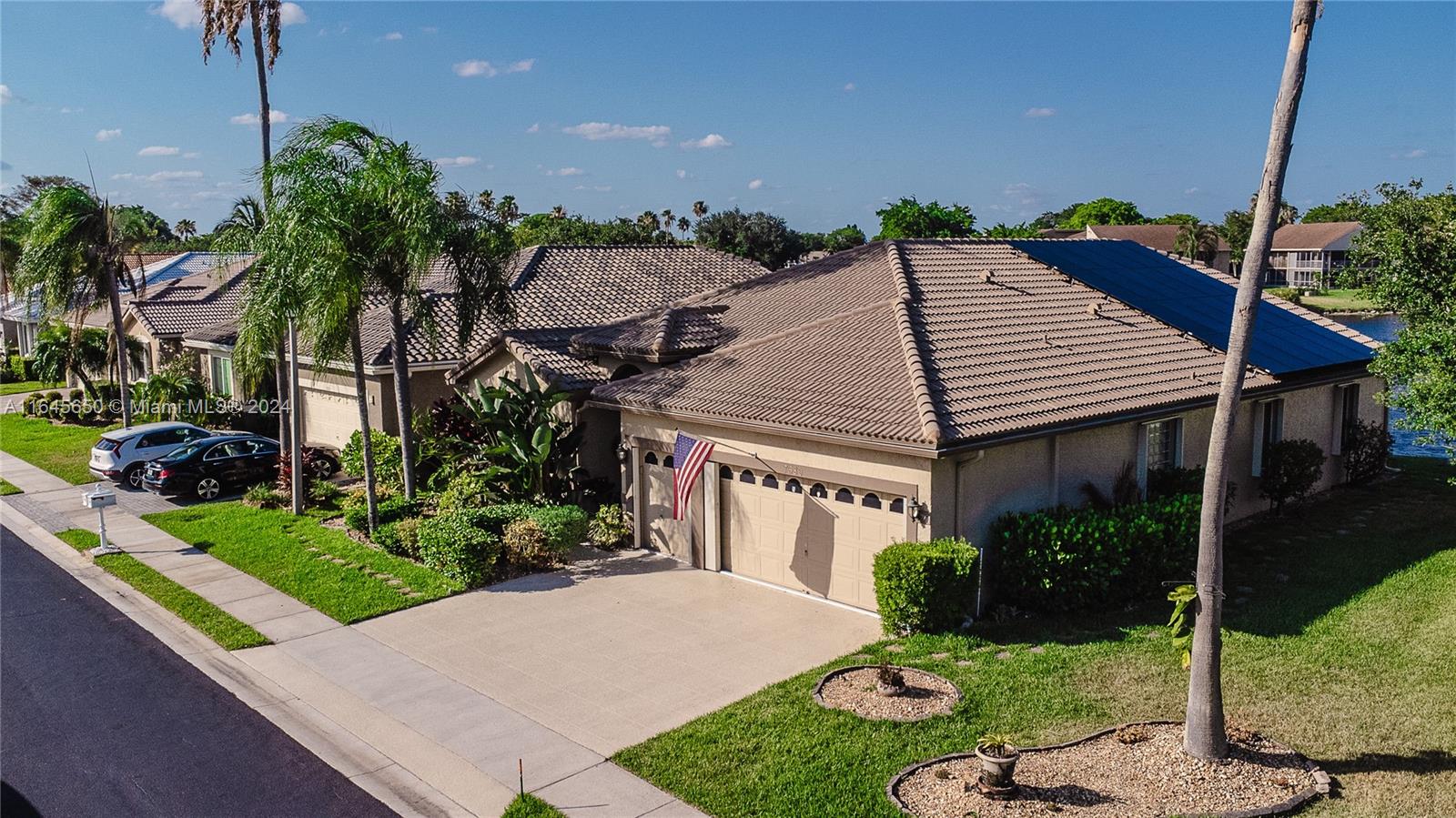 7580 NW 87th Way, Tamarac, Florida image 16