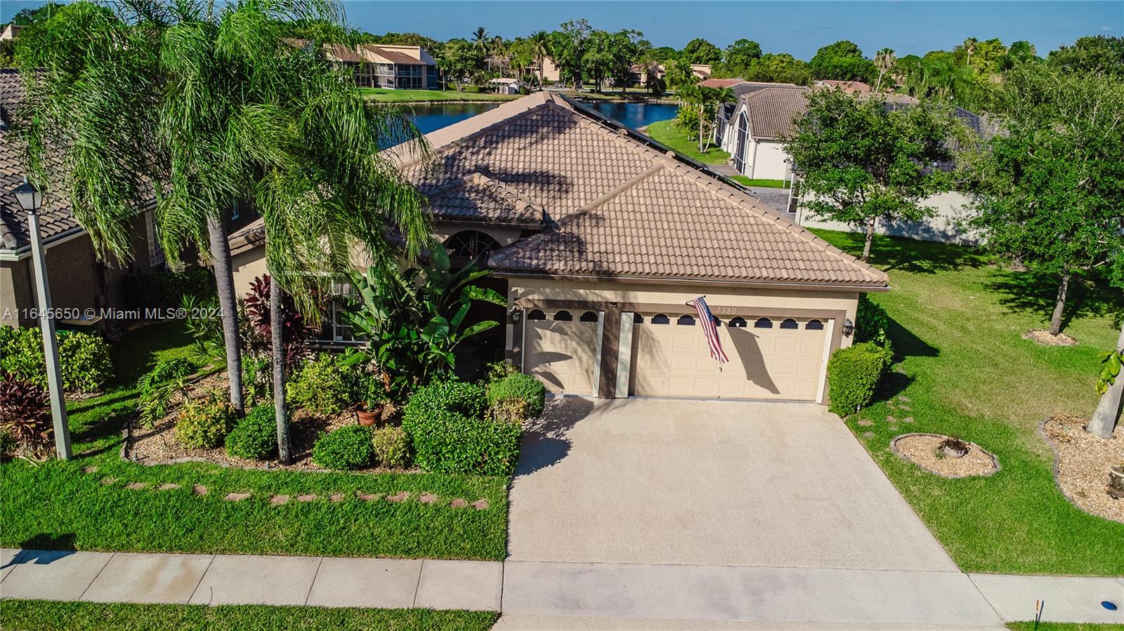 7580 NW 87th Way, Tamarac, Florida image 22