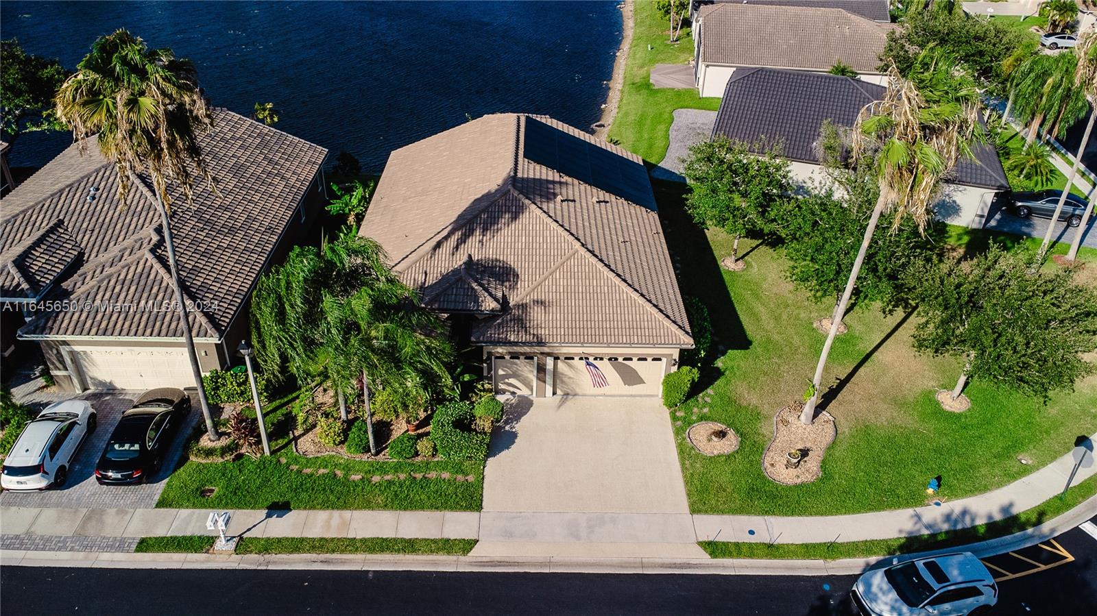 7580 NW 87th Way, Tamarac, Florida image 24