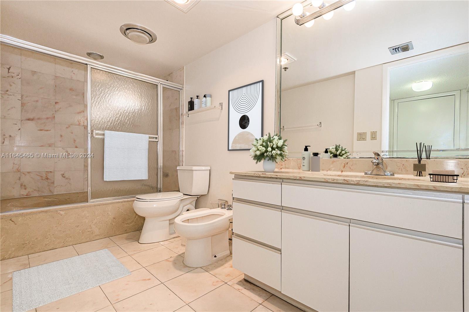 8877 Collins Ave #905, Surfside FL 33154