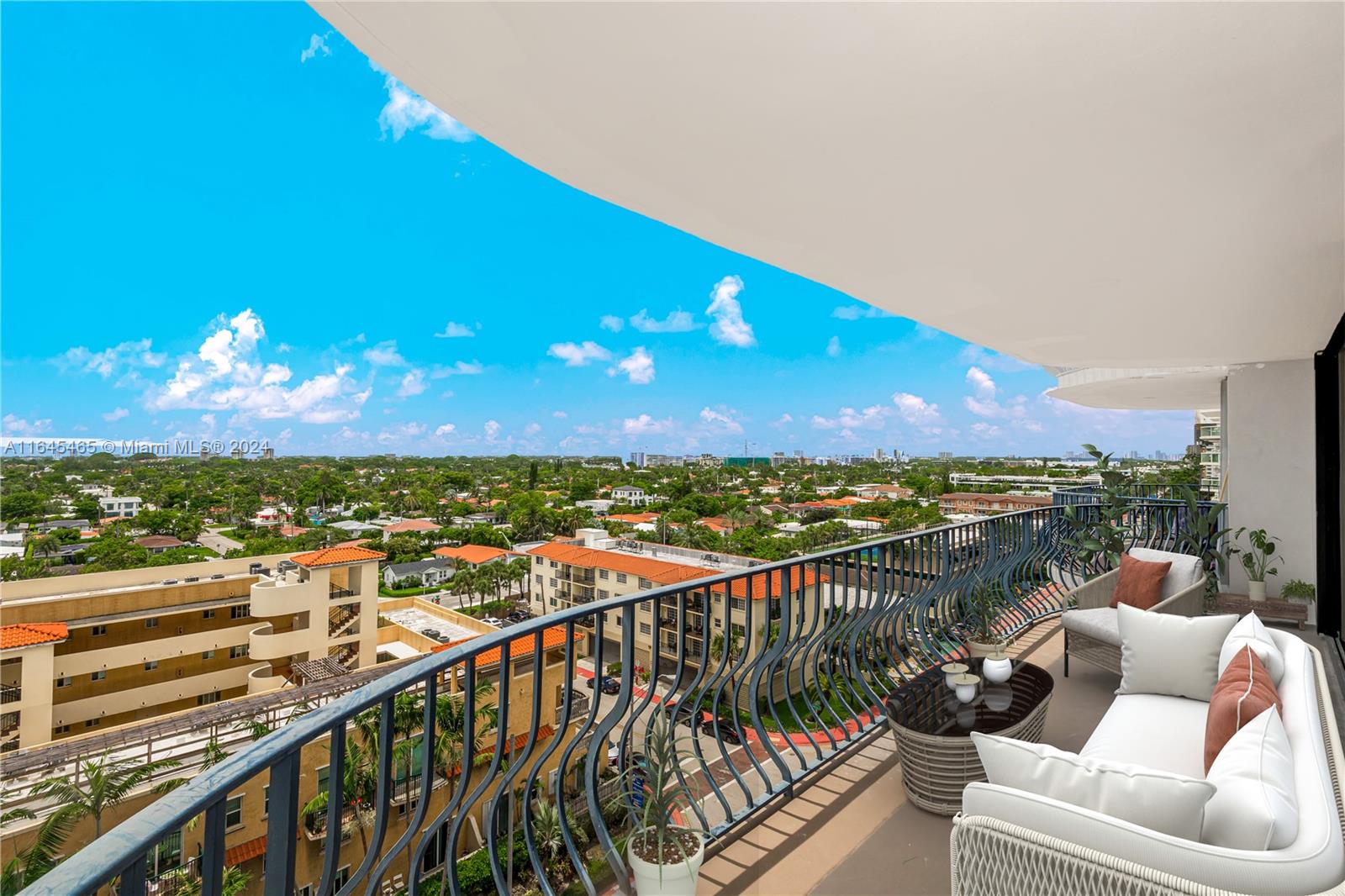 8877 Collins Ave #905, Surfside FL 33154