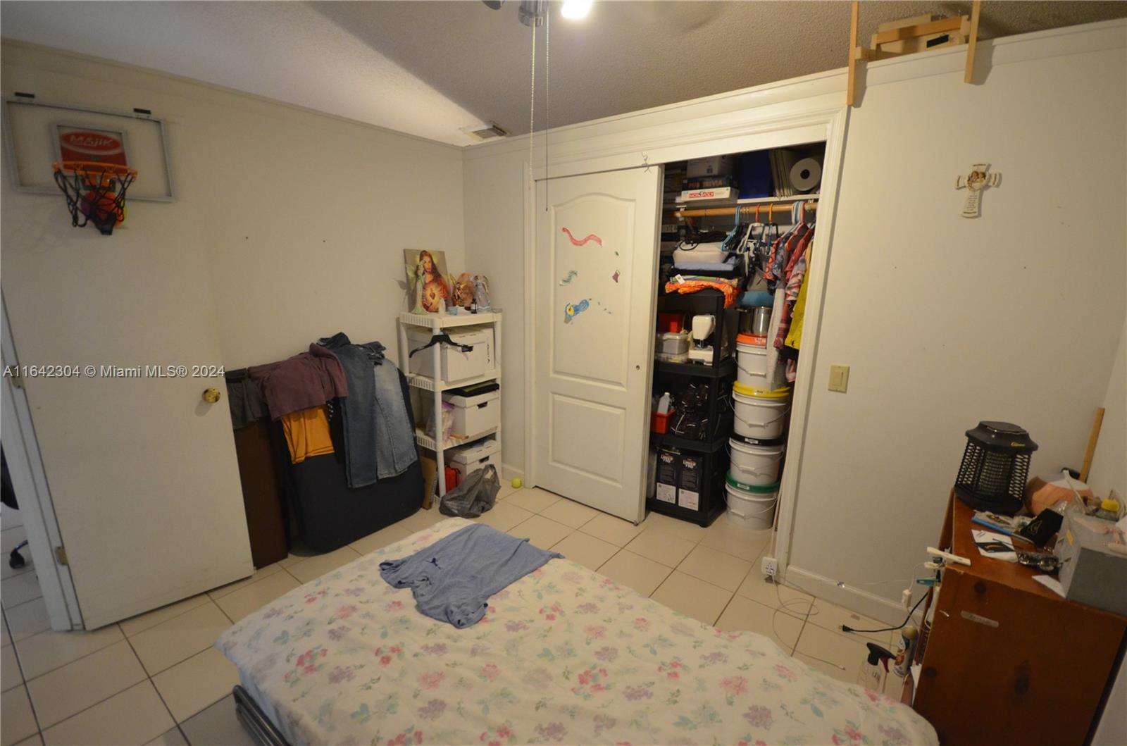 Residential, Miami, Florida image 11