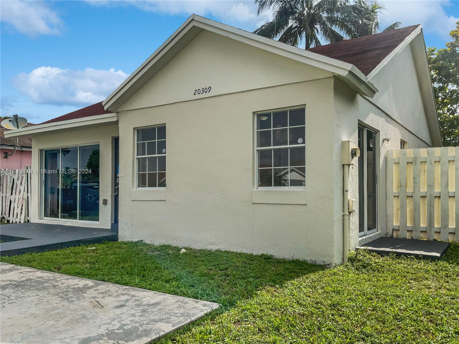 20309 NW 36th Ct, Miami Gardens, Florida image 9