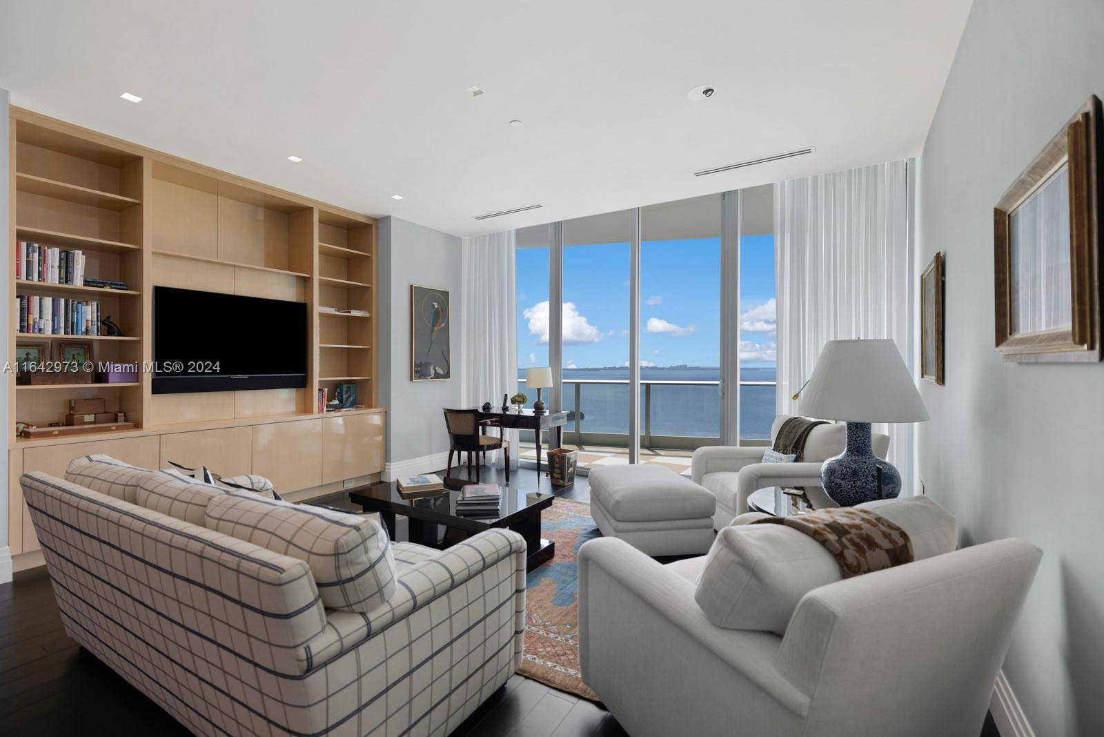 2627 S Bayshore Dr #3001, Miami FL 33133