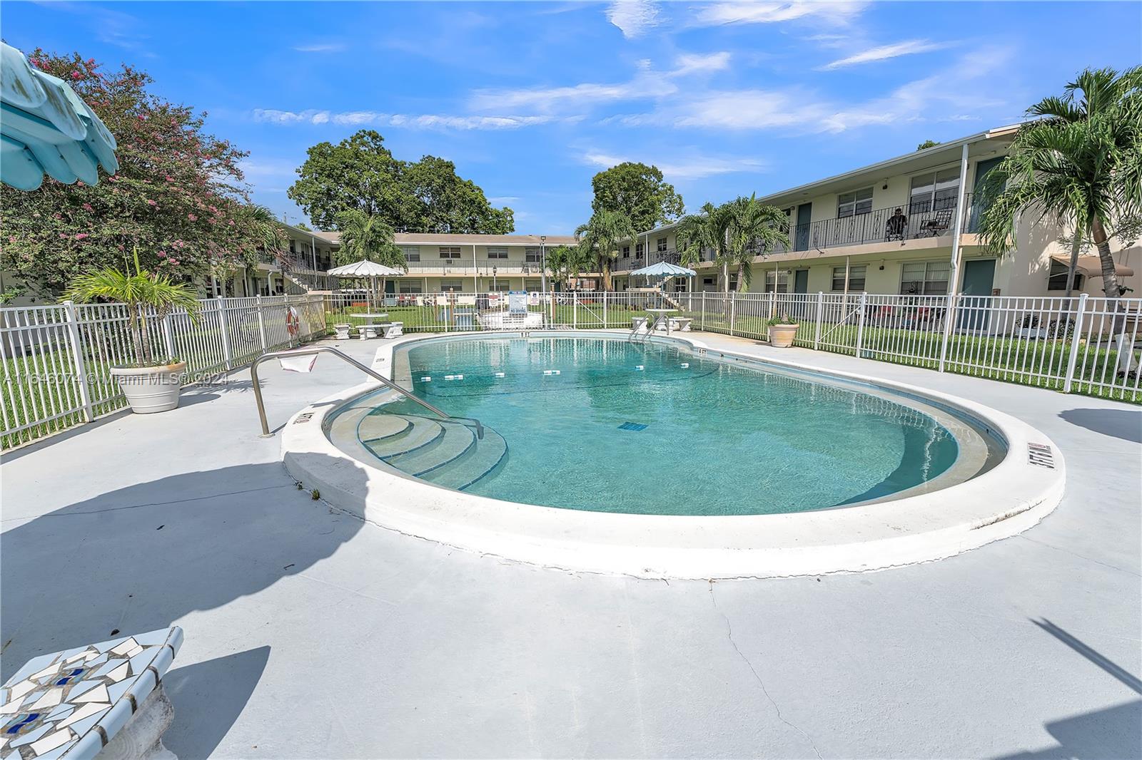 7401 N Pines Blvd #101, Pembroke Pines, Florida image 17