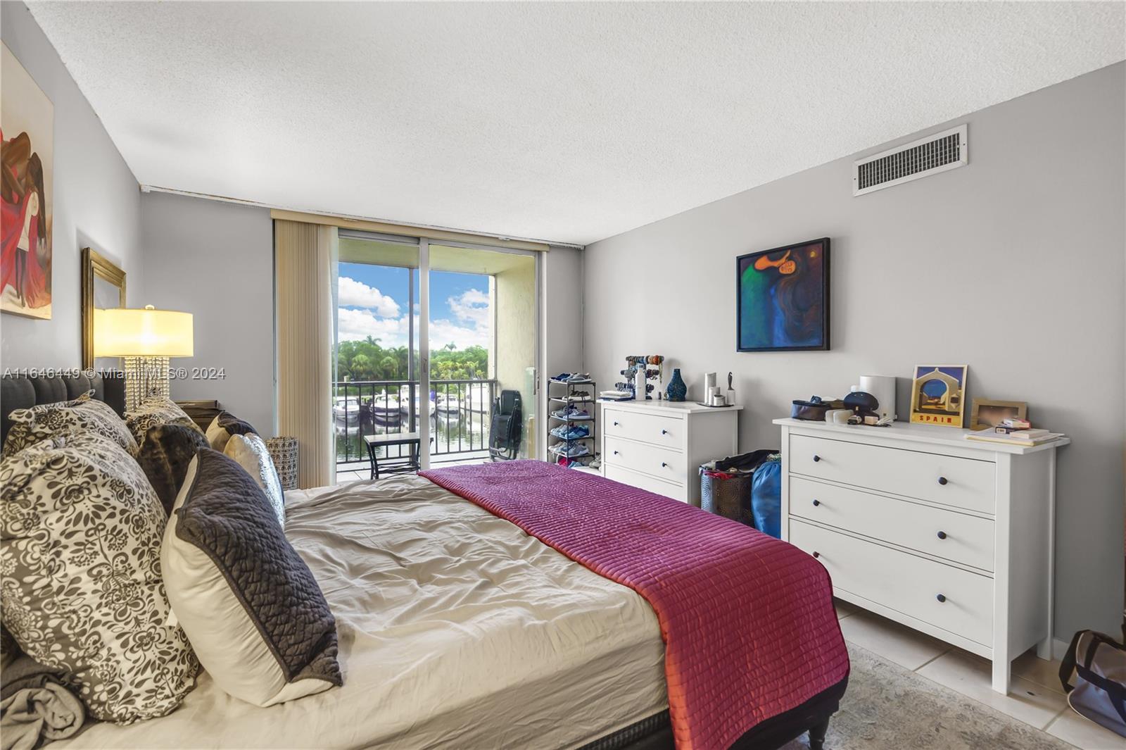 601 Three Islands Blvd #304, Hallandale Beach, Florida image 11