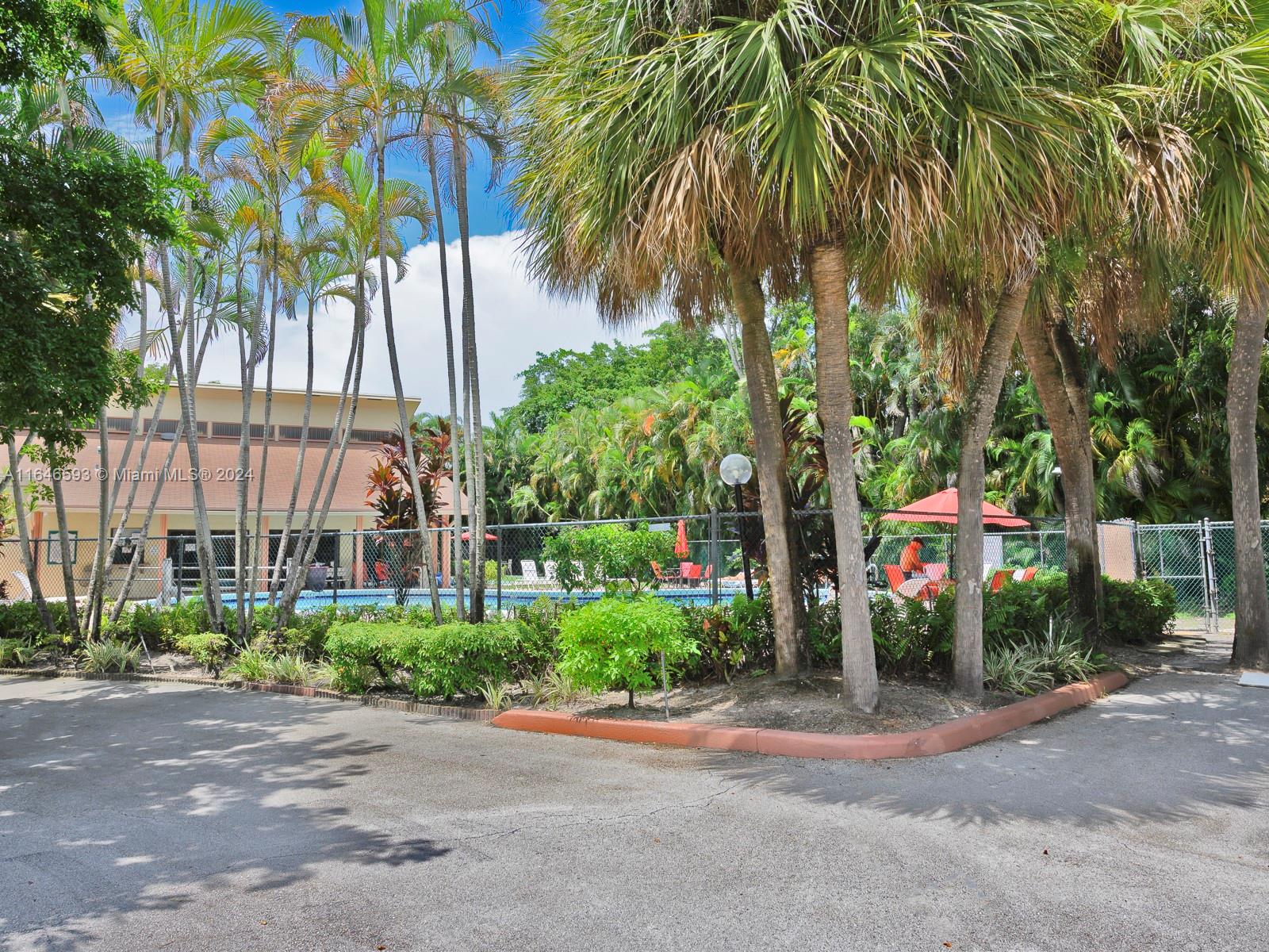 1711 Hammock Blvd #106, Coconut Creek, Florida image 33