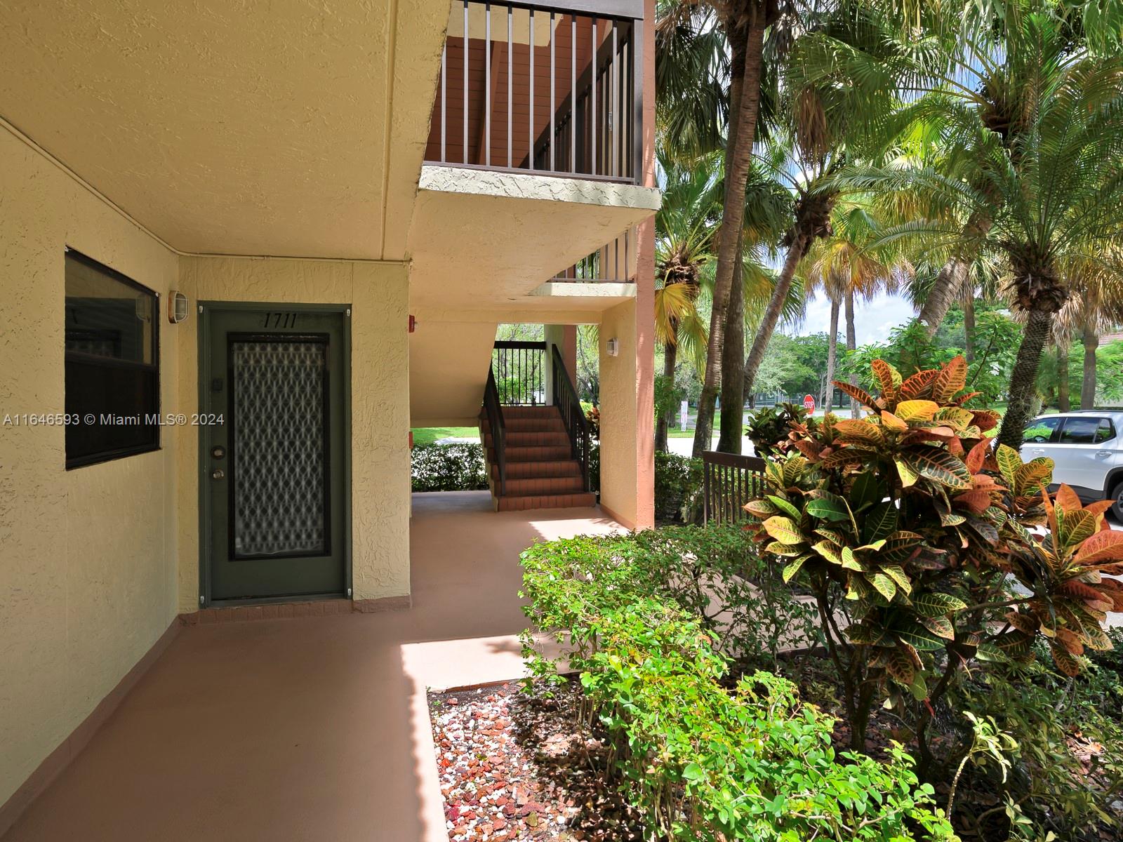 1711 Hammock Blvd #106, Coconut Creek, Florida image 5