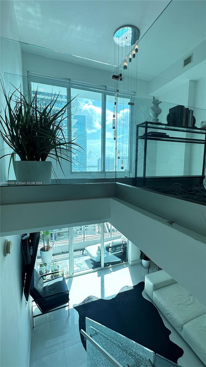60 SW 13th St #2006, Miami FL 33130
