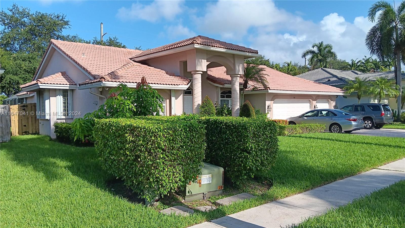 361 NW 110th Ave, Plantation, Florida image 1