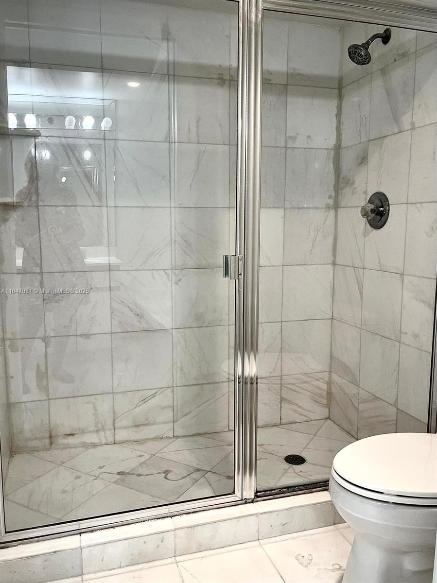 3530 Mystic Pointe Dr #1711, Aventura FL 33180